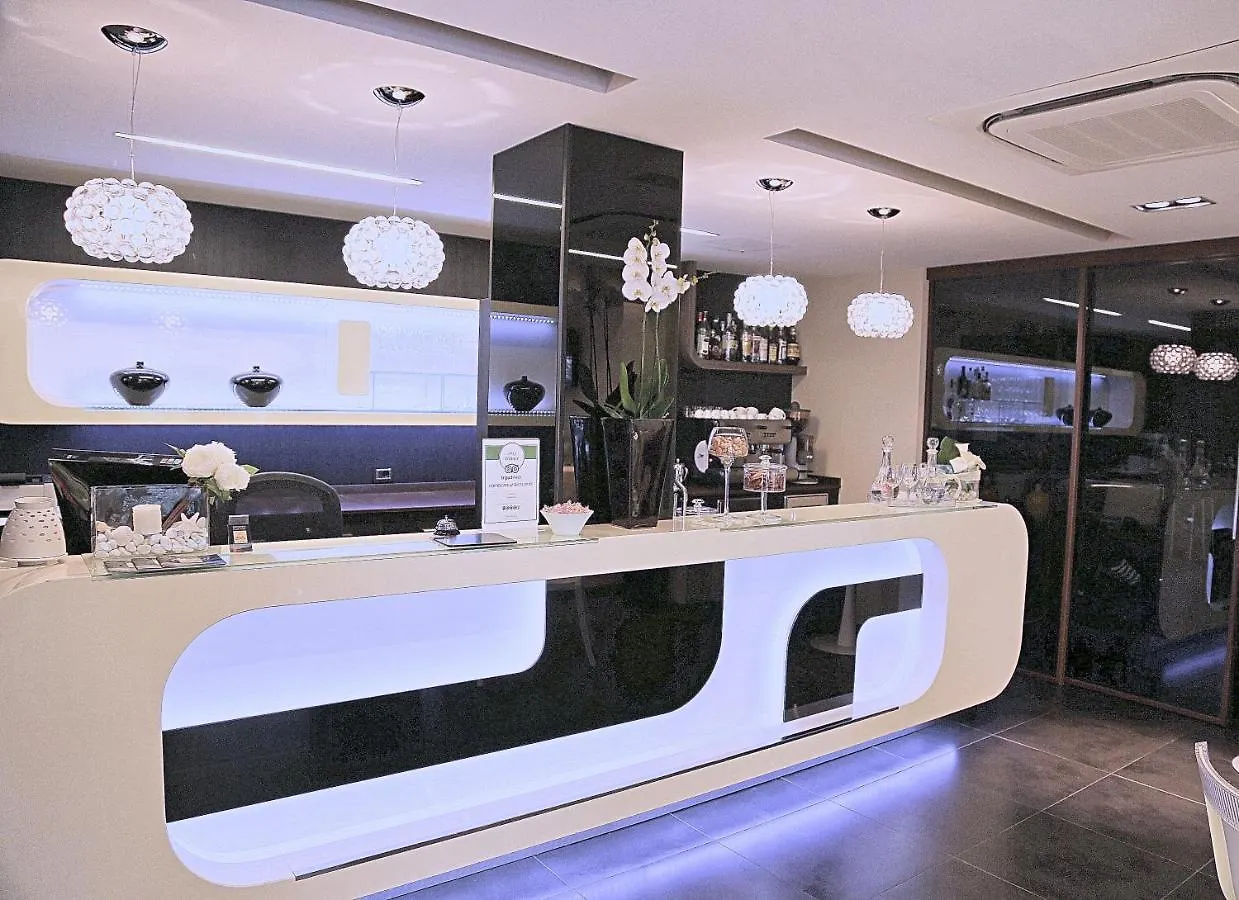 Hotel Carla Levanto Italy